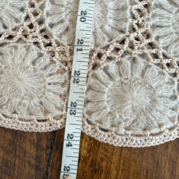 Friendly | Vintage Hand Crocheted Beige Mohair Wool Cardigan Sweater - Picture 7 of 7
